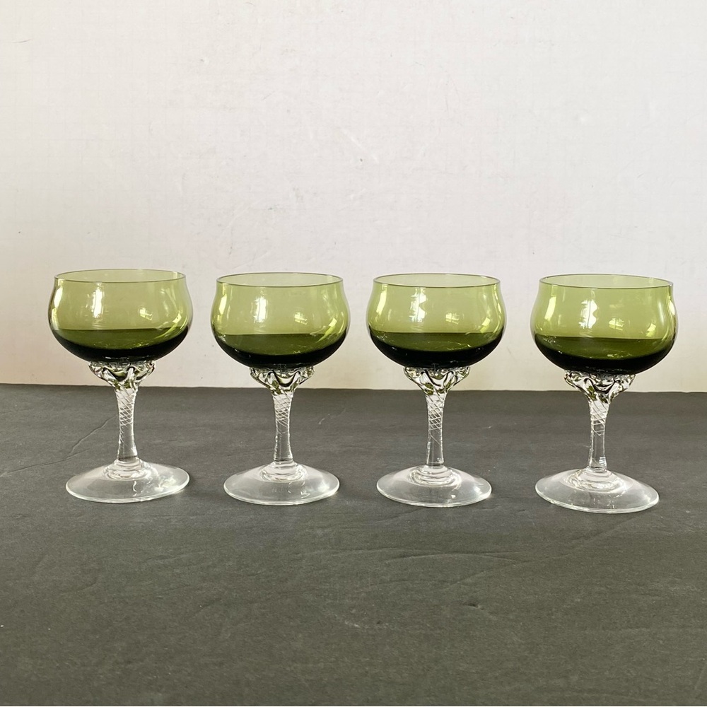 Sasaki Vintage Coronation Crystal Green Wine Liquor Cocktail Glasses Set of 4
